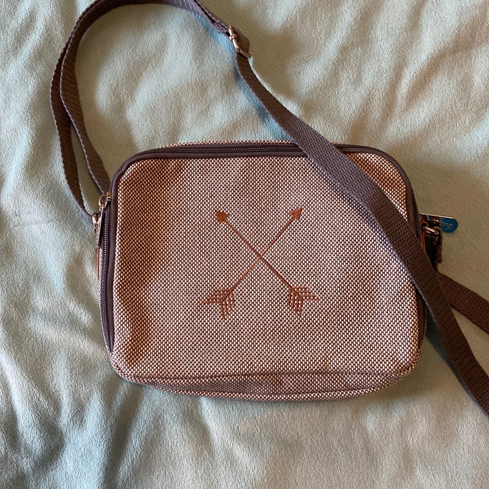 Thirty-one Double Zip Crossbody